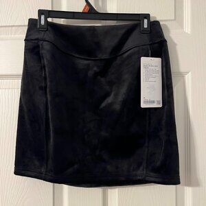(NWT) Velvet Lululemon Mini Skirt